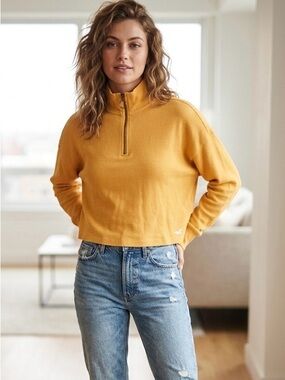 Hollister Women's Mustard Yellow Quarter-Zip Sweatshirt